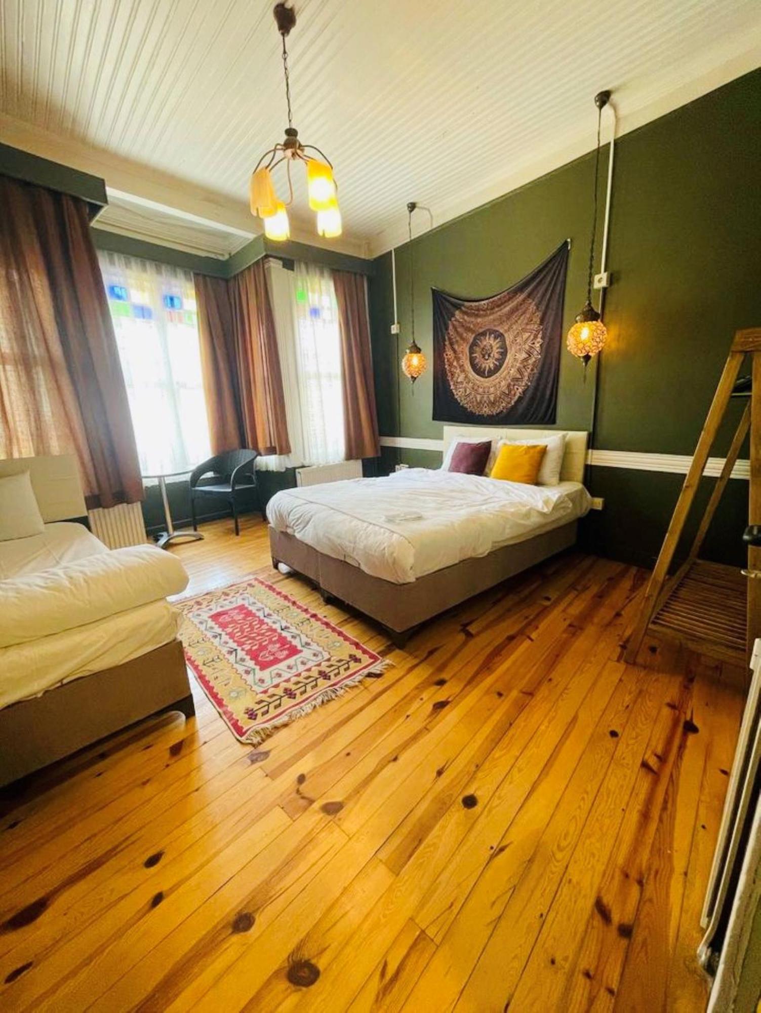 The Local Hostel & Guesthouse Istanbul Eksteriør billede